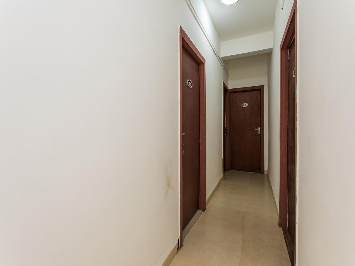 Oyo 14856 Resort Raghav Palace Индаур Экстерьер фото
